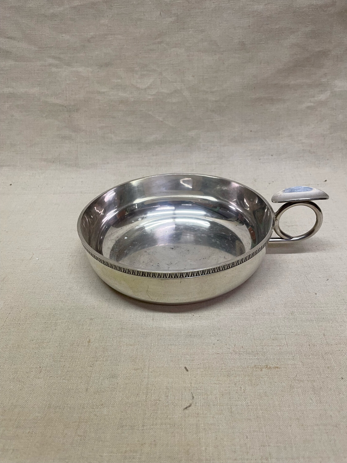 Cendrier argenté - Diamètre 15 cm
