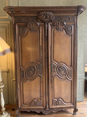 Magnifique armoire de mariage normande - H-240 cm x L-140 cm