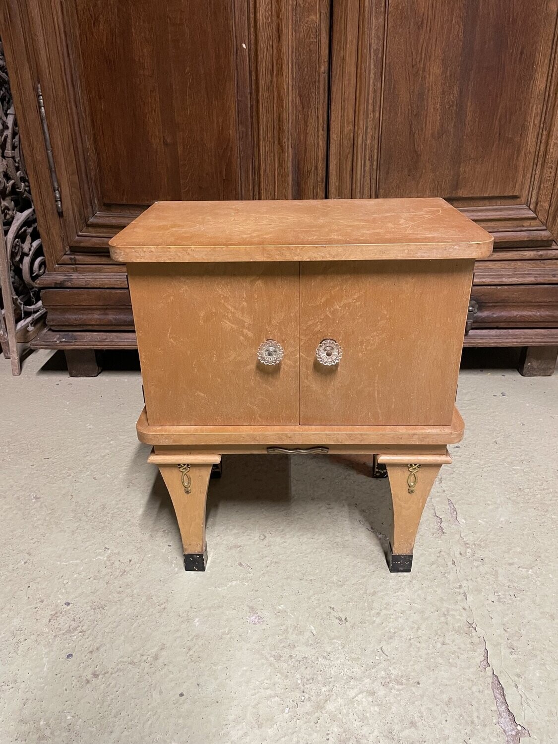 Chevet en bois clair - début XXème - 59 cm