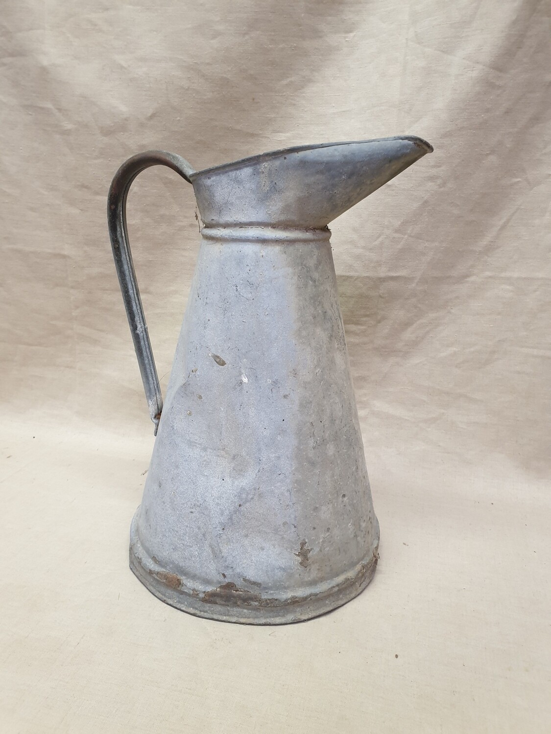 Broc d'eau en zinc ancien - 37 cm