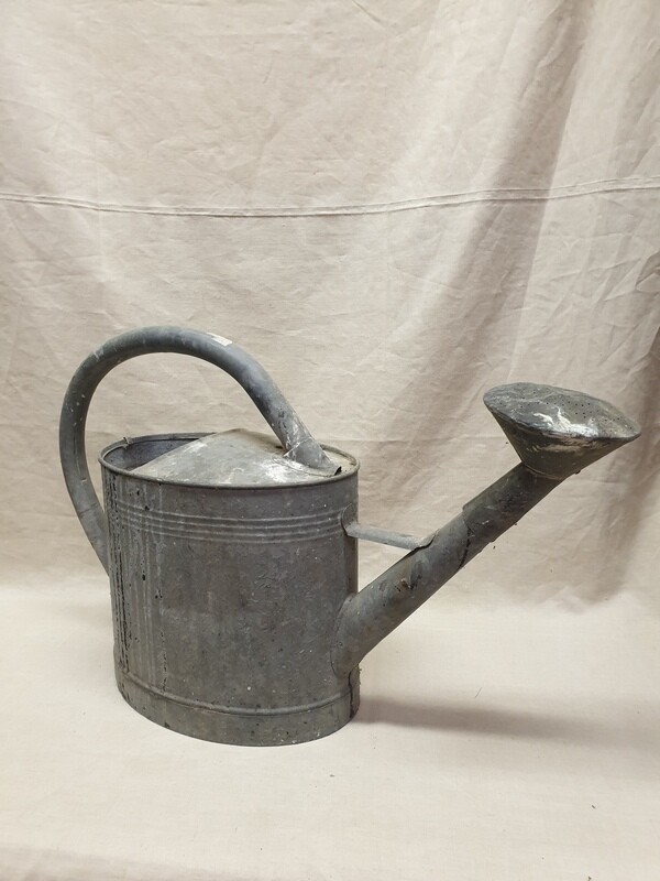 Arrosoir en zinc ancien - 42 cm