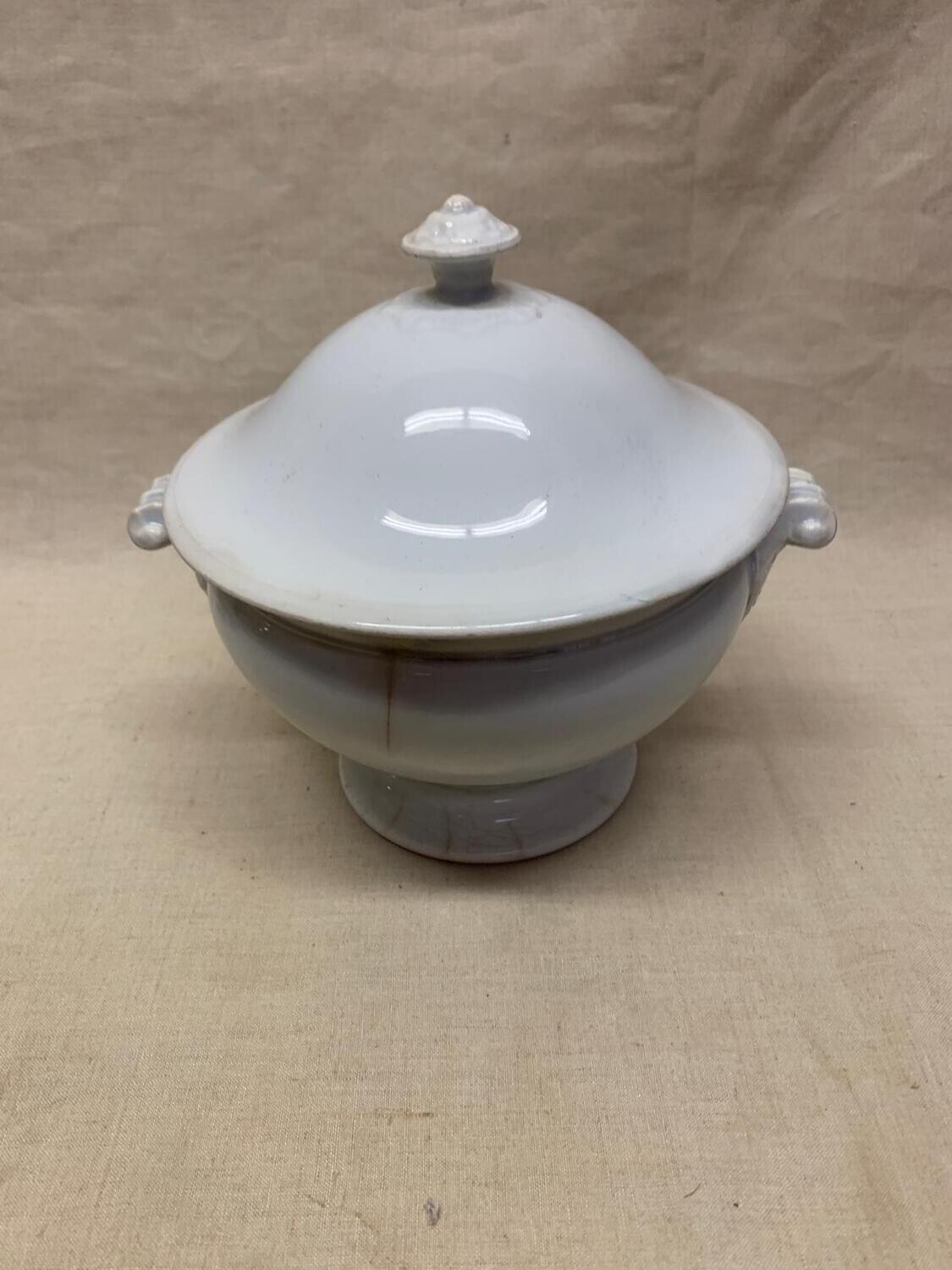 Ancien légumier en porcelaine - 16 cm