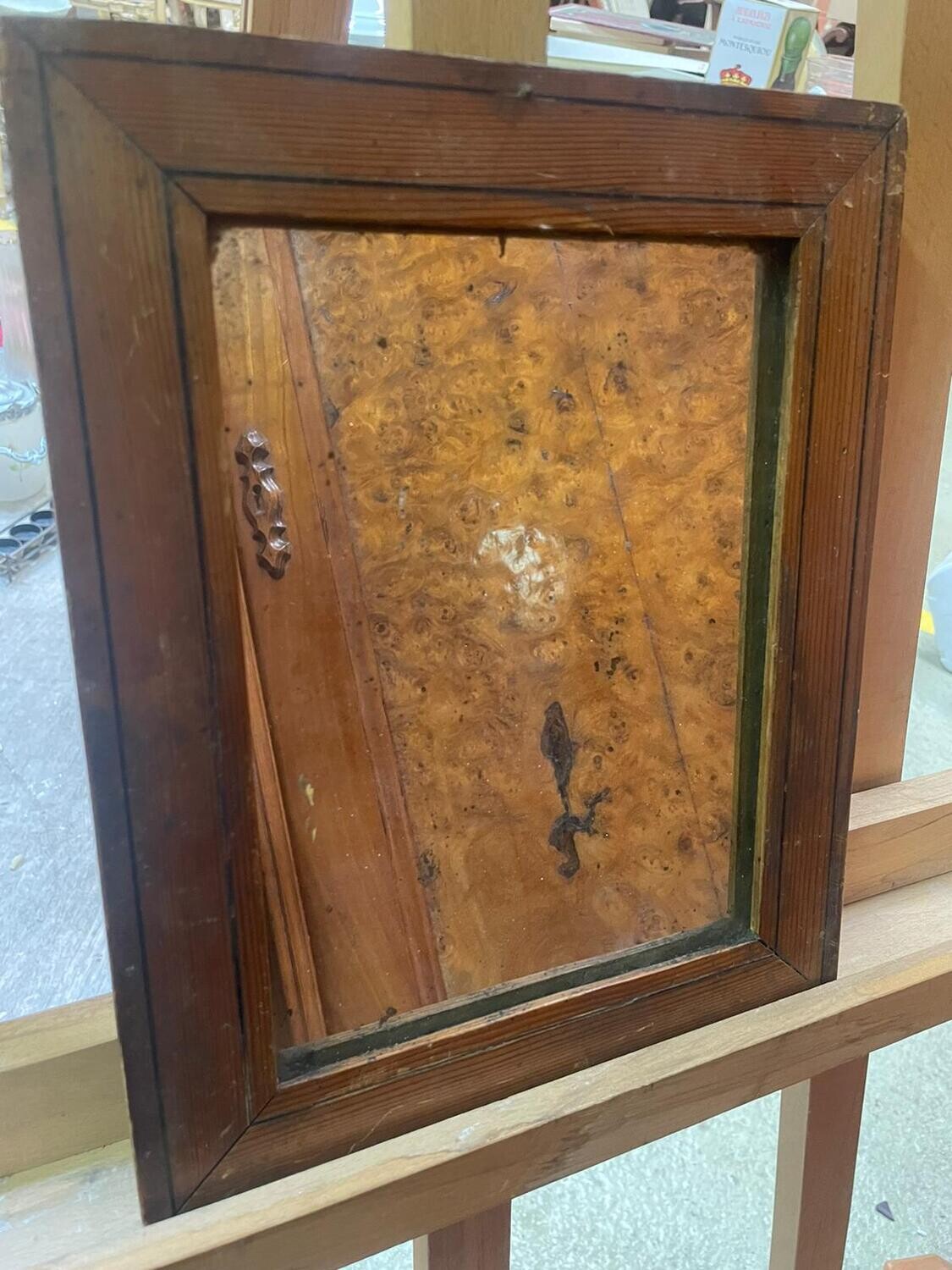 Ancien miroir avec cadre en bois - 31 x 25 cm