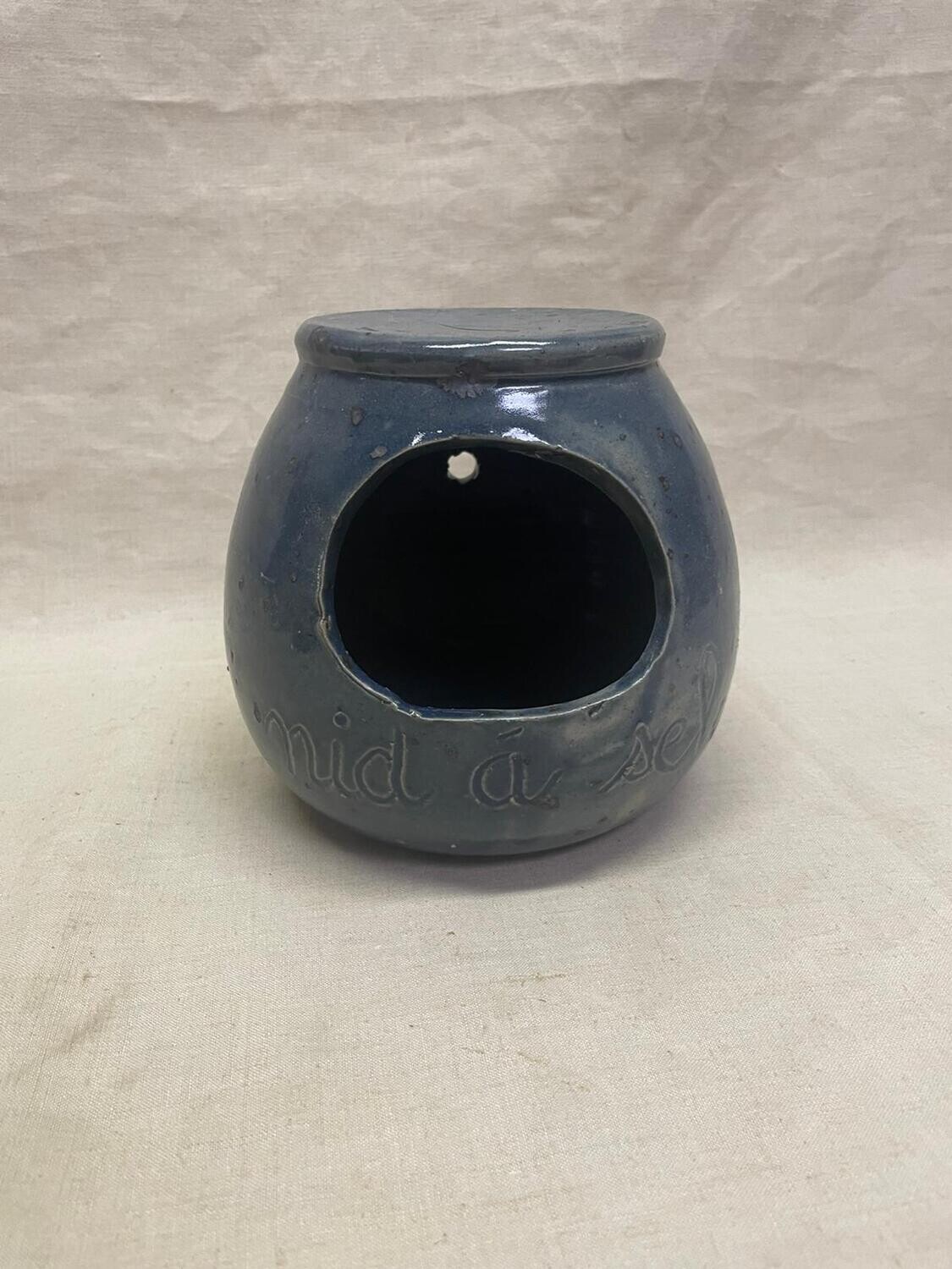 Nid à sel en grès bleu - 15 cm