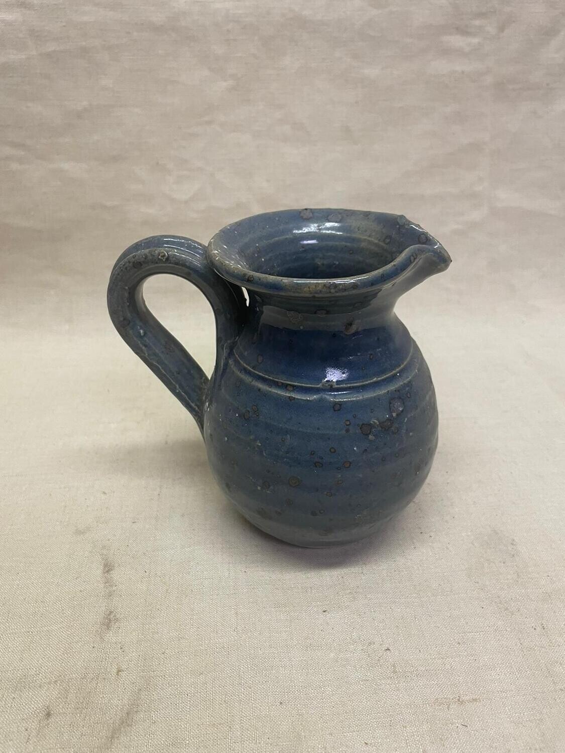 Pichet en grès bleu - 13 cm