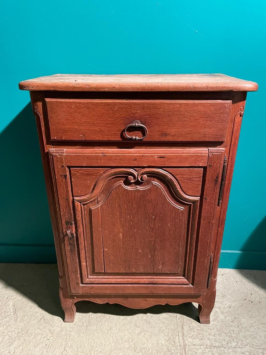 Chevet avec une porte et un tiroir - 85 x 60 x 32 cm