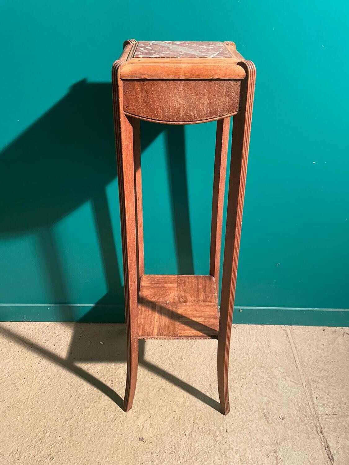 Sellette haute porte-pot dessus marbre, H : 109.5 cm