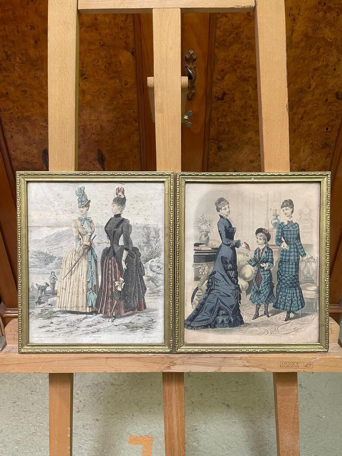 Paire de gravures en couleur - 29 x 25 cm