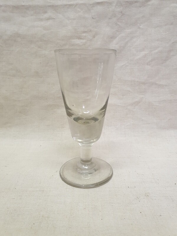 Verre à absinthe fait main - 15 cm