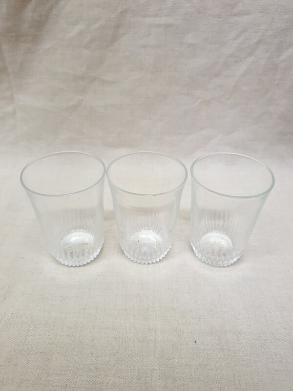 Trois verres