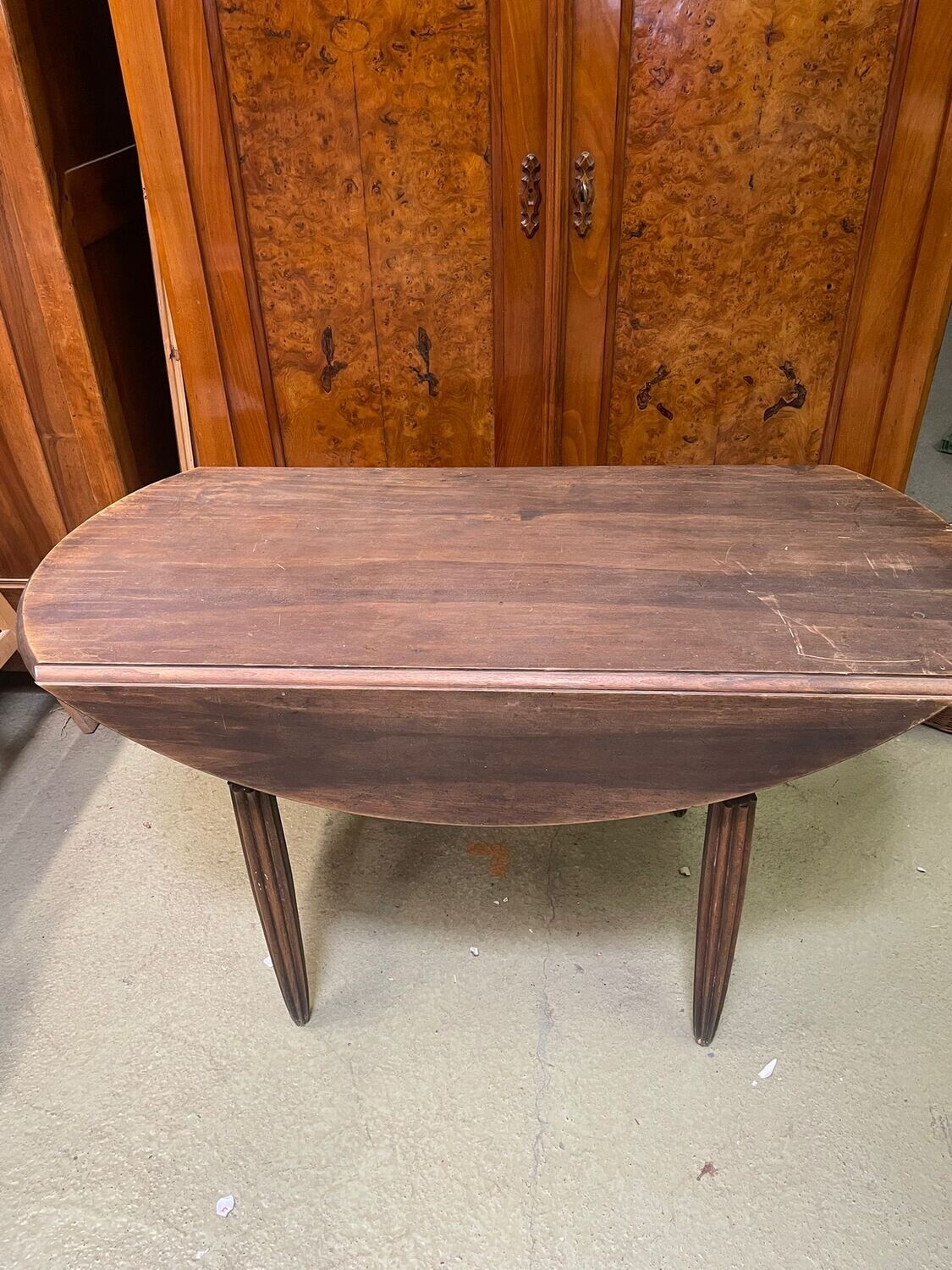 Table de salon en bois à abattants - 72 x 130 cm