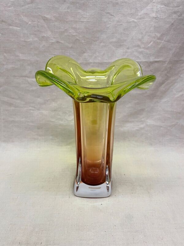 Vase en cristal coloré vert et rouge - 26 cm