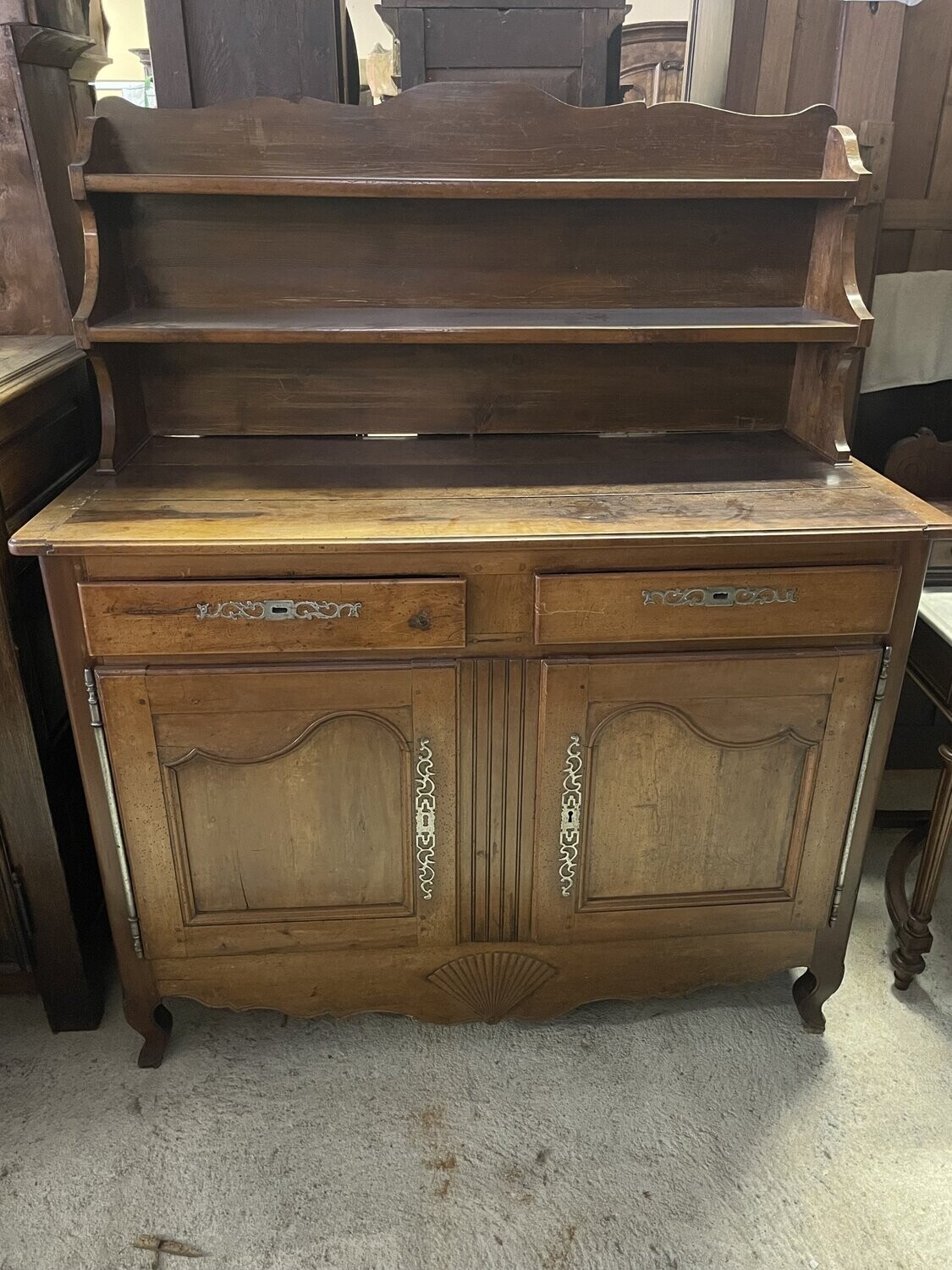 Buffet deux corps en bois - H 105 (total 165) x L 138 x 60 cm