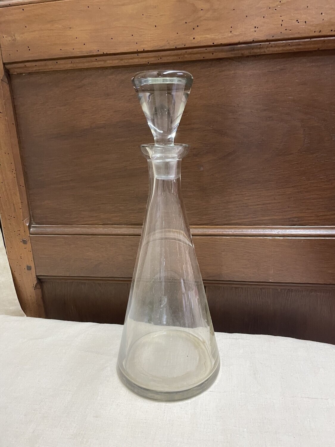 Carafe en verre de forme conique - 33,5 cm
