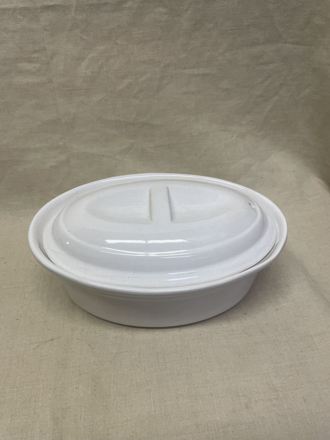Terrine en  porcelaine - 26 x 17 cm