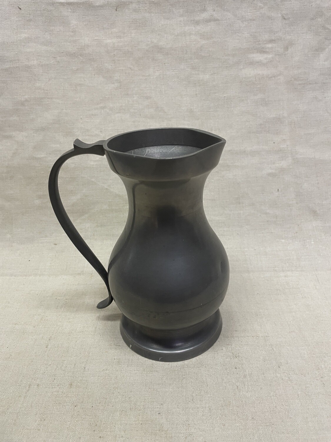 Pichet en étain - 15 cm