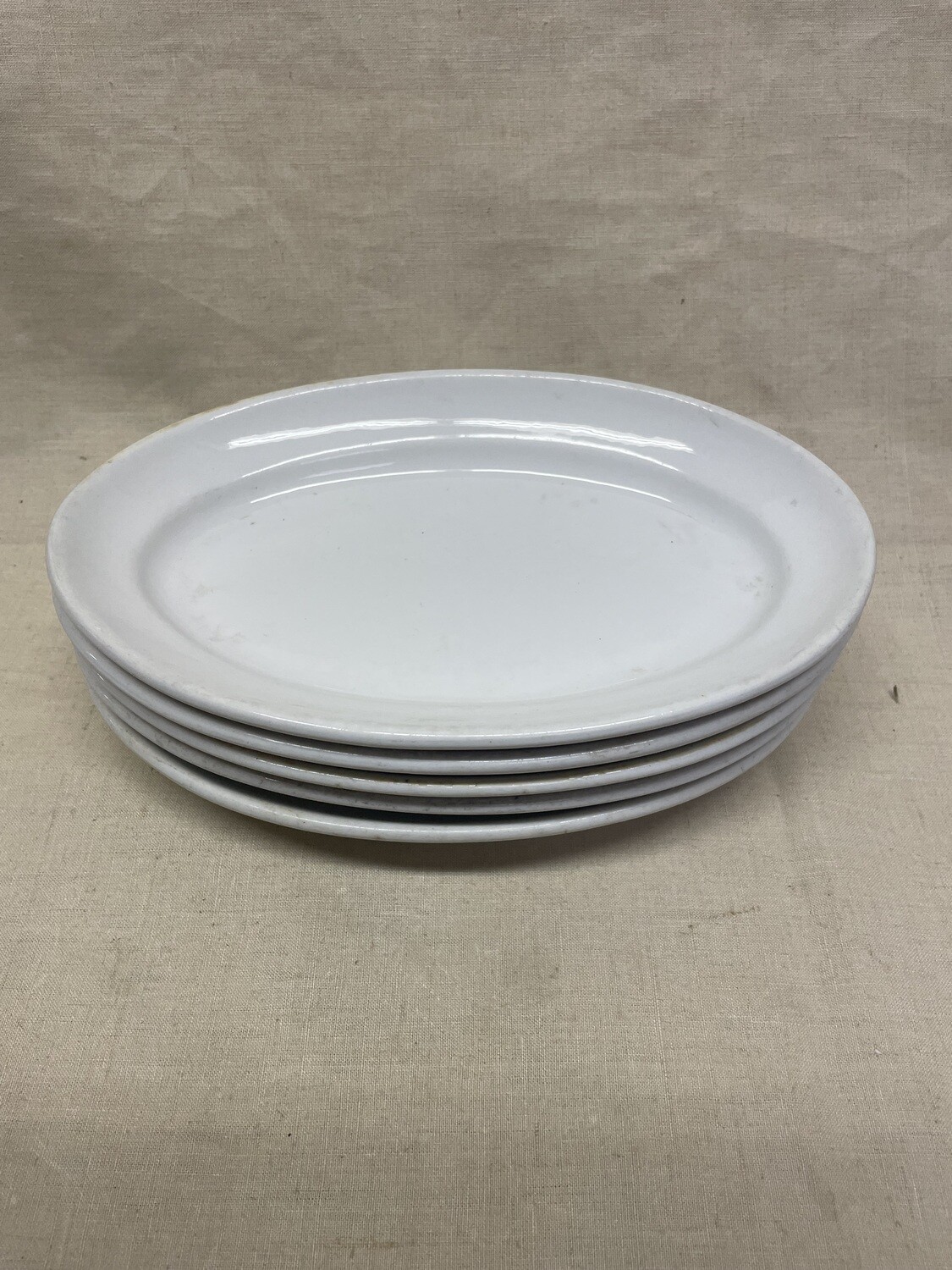 Ensemble de 5 plats - 23 x 15 cm