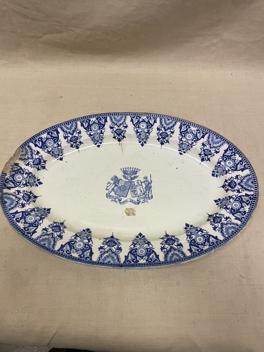 Plat oblong en terre cuite - 40 x 31 cm