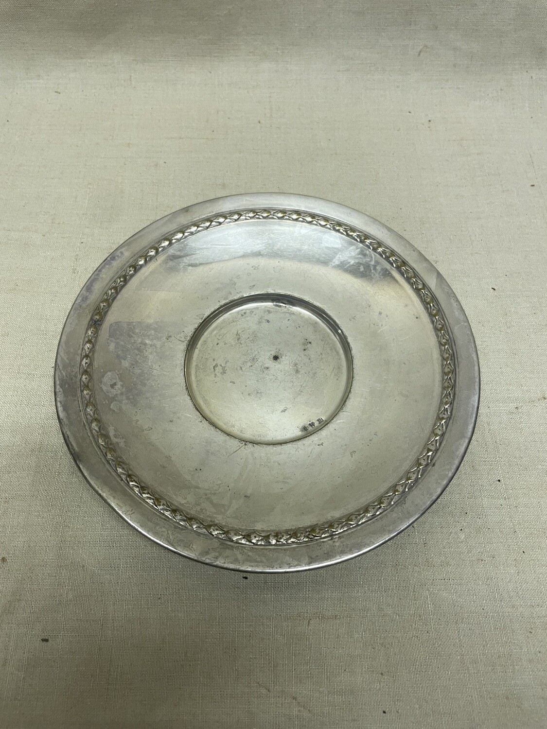 Coupelle en métal argenté - 17 cm