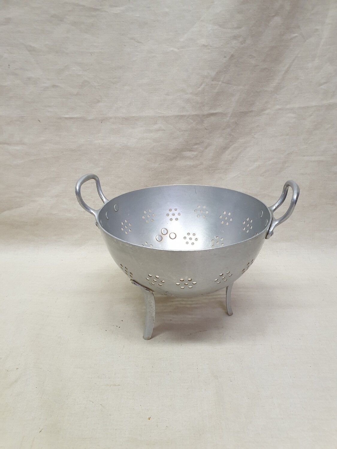 Passoire en métal - D 20,5 cm