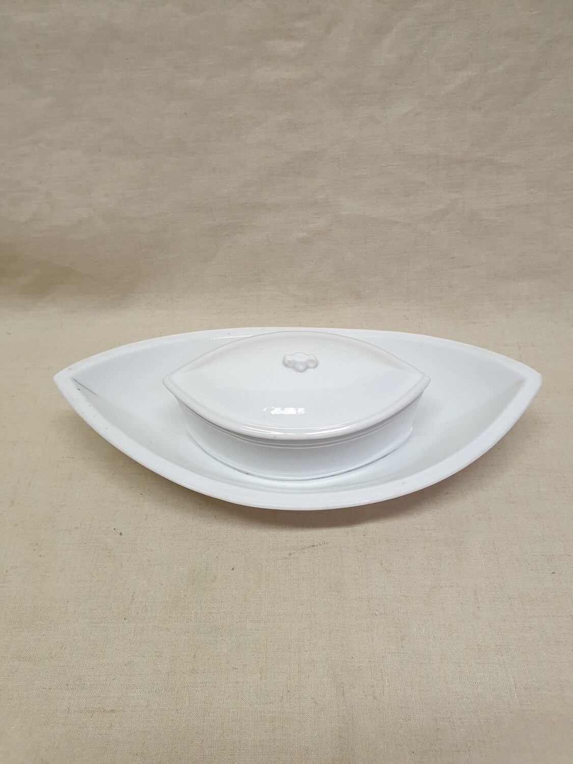 Sucrier en forme de bateau - 27,5 x 15,5 cm