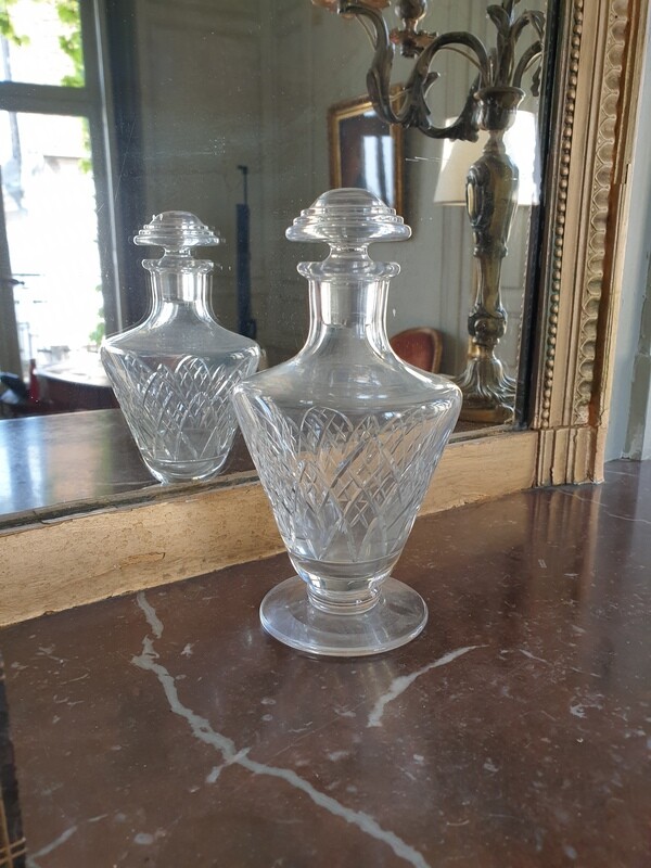Carafe en verre taillé - H 18 cm