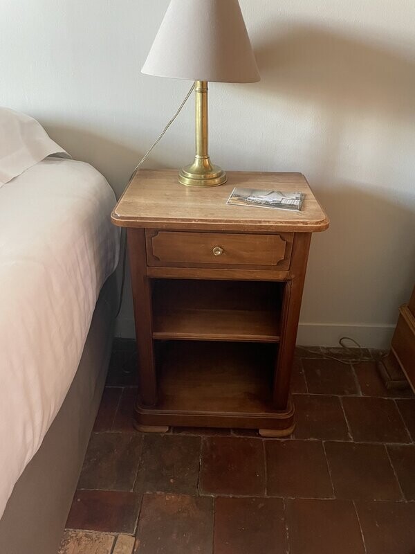 Table de chevet en bois - 60 x 33 x 42,5 cm