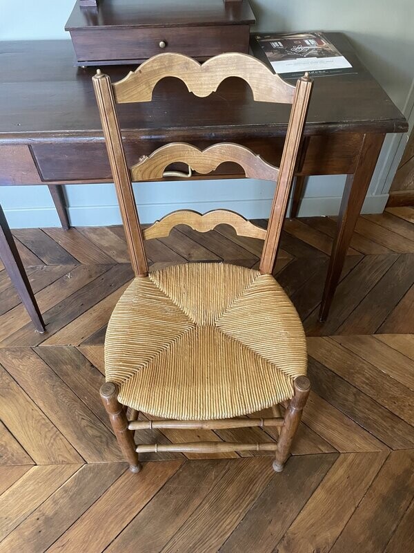 Ensemble de 4 chaises en bois paillé - H 91,5 x P 40 x L 44 cm