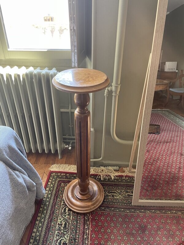 Colonne en bois - H 87 x D 23 cm