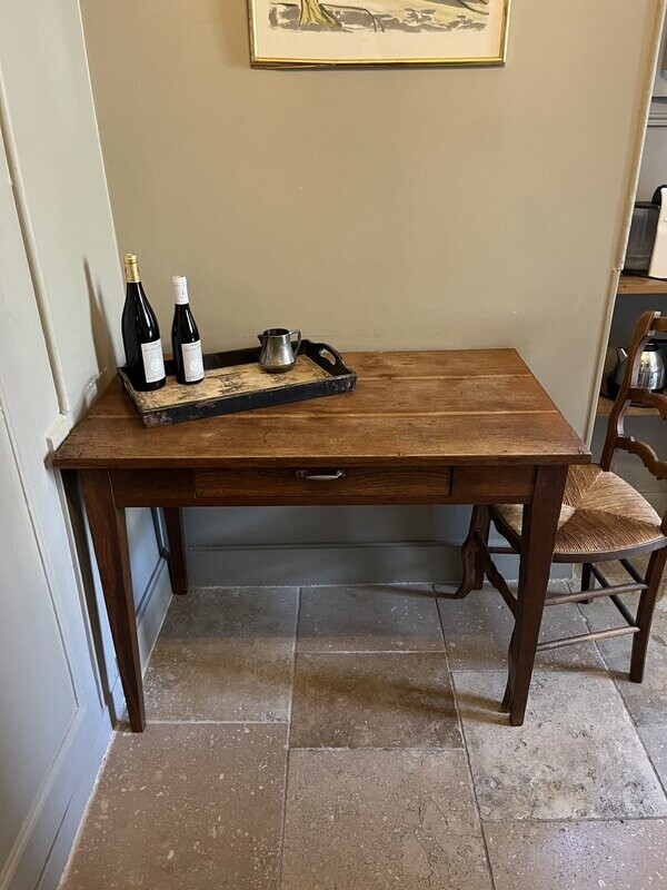 Table d'appoint en bois avec tiroir - 75 x 100 x 60 cm