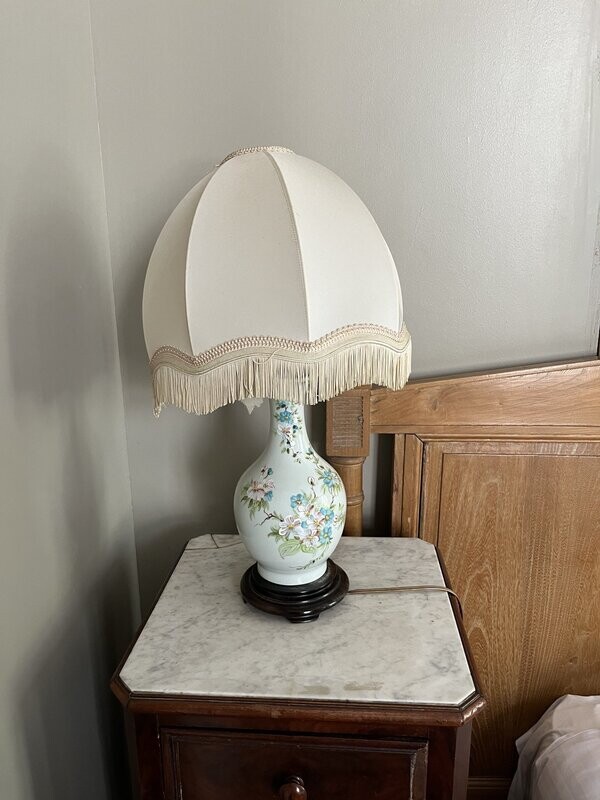 Lampes en porcelaine verte claire - 55 cm