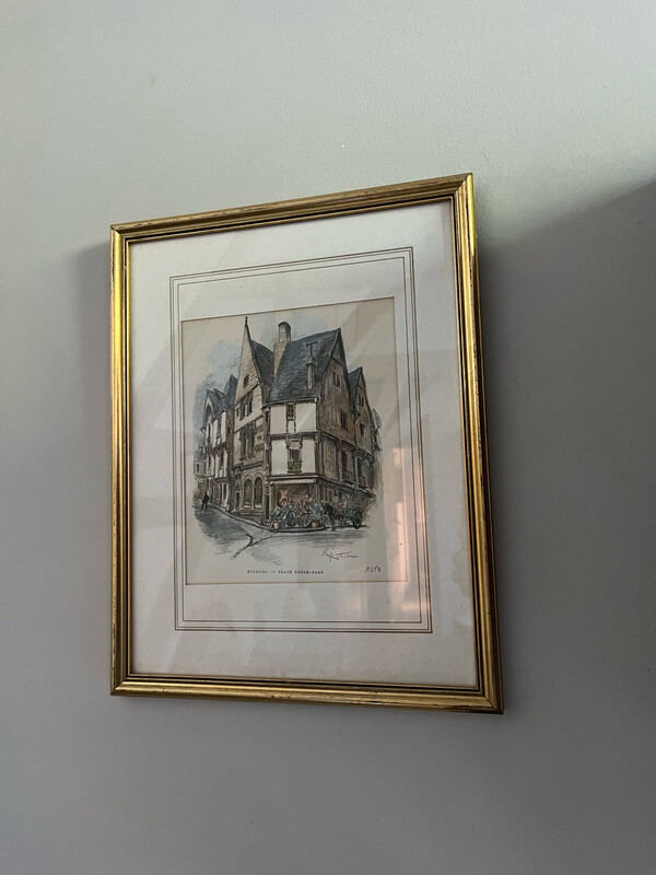 Gravure représentant la "Place Notre-Dame à Bourges" - 25 x 32 cm
