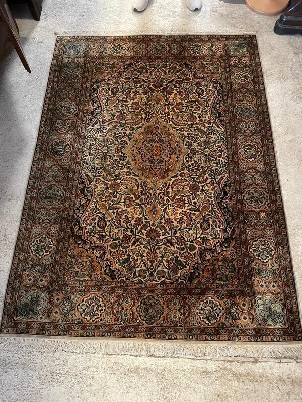 Tapis soie KASHEMIR - 131 x 187 cm
