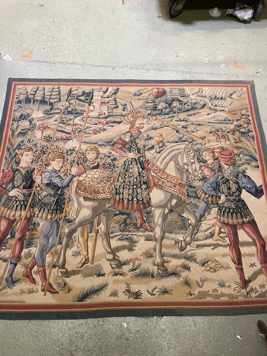 Tapisserie au point d'Halluin, figurant un Roi et ses pages dans le goût du XVIIème - 142 x 172 cm