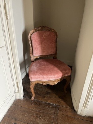 Chaise à la reine rose - 91 cm