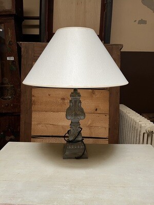 Lampe en composition effet bois couleur grise - H 60 cm