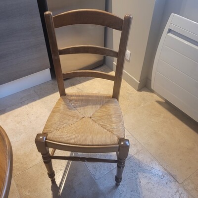 Jolie chaise paillée 90.5 x 38