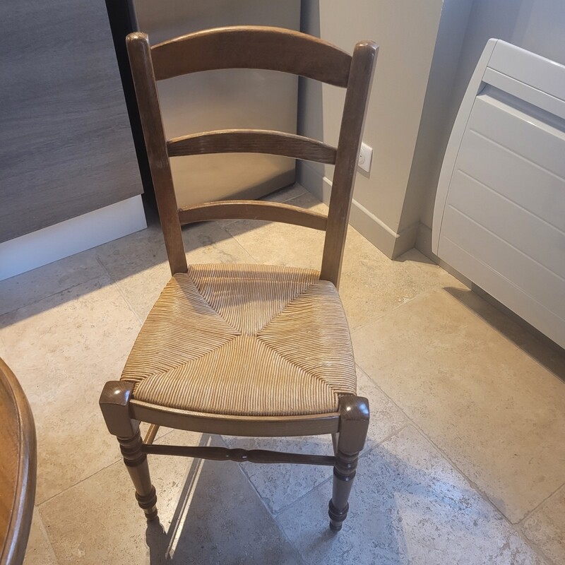 Jolie chaise paillée 90.5 x 38