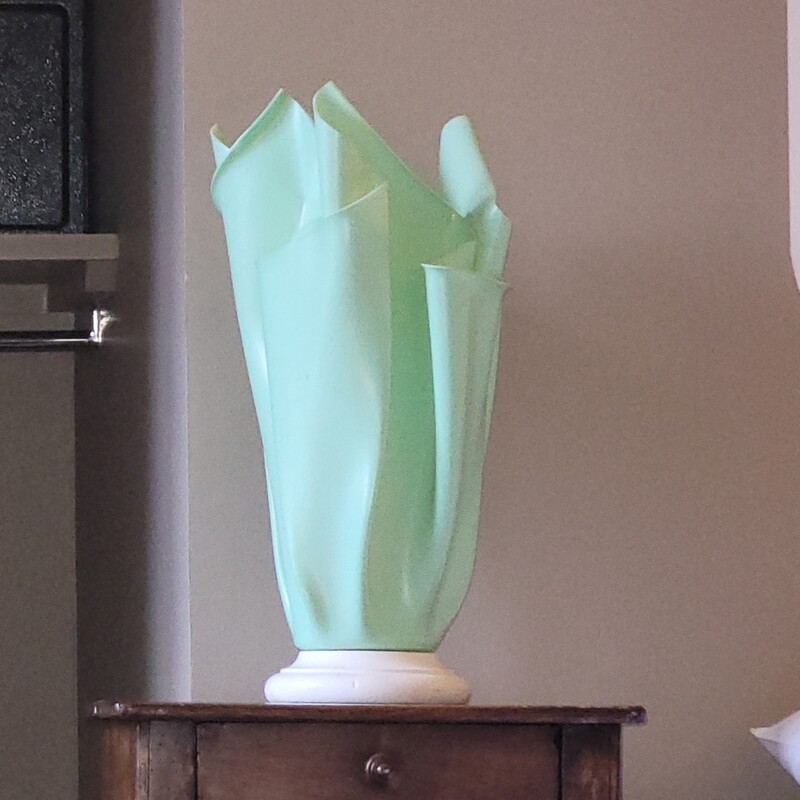 Lampe verte tulipe 47 x 15