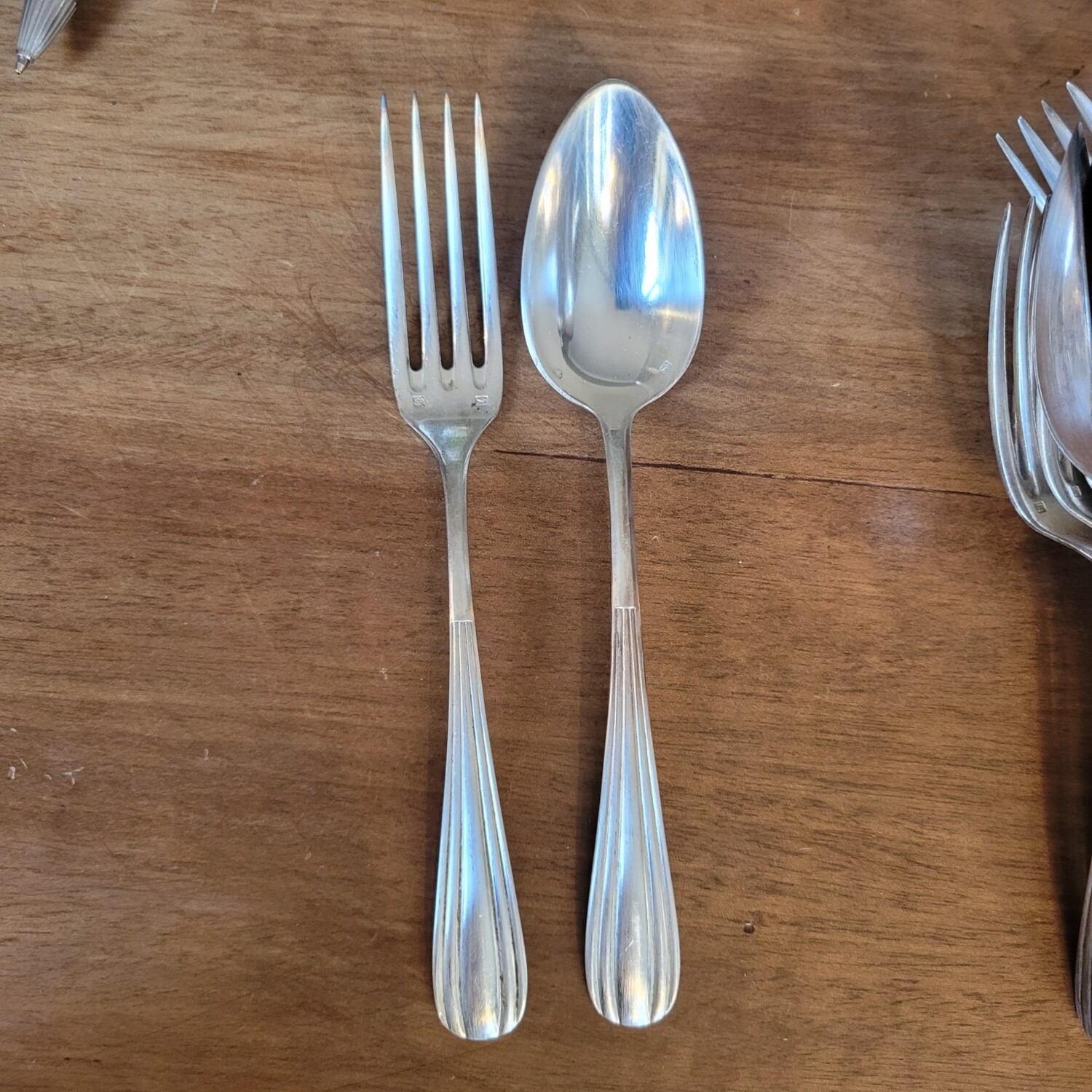 Lot de 10 fourchettes et 10 grandes cuillères