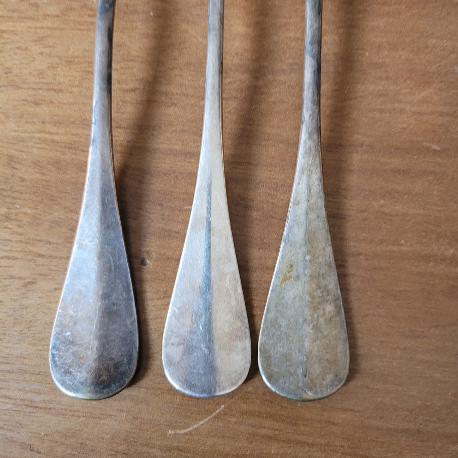 lot 3 fourchettes en métal argenté