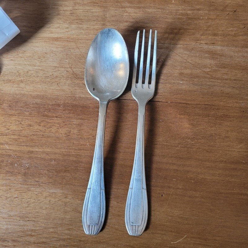 Couverts en métal argenté