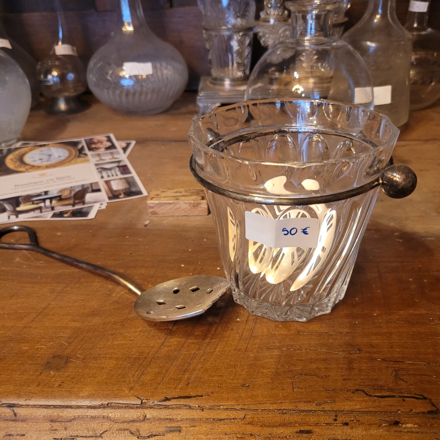 seau à glace avec sa cuillère