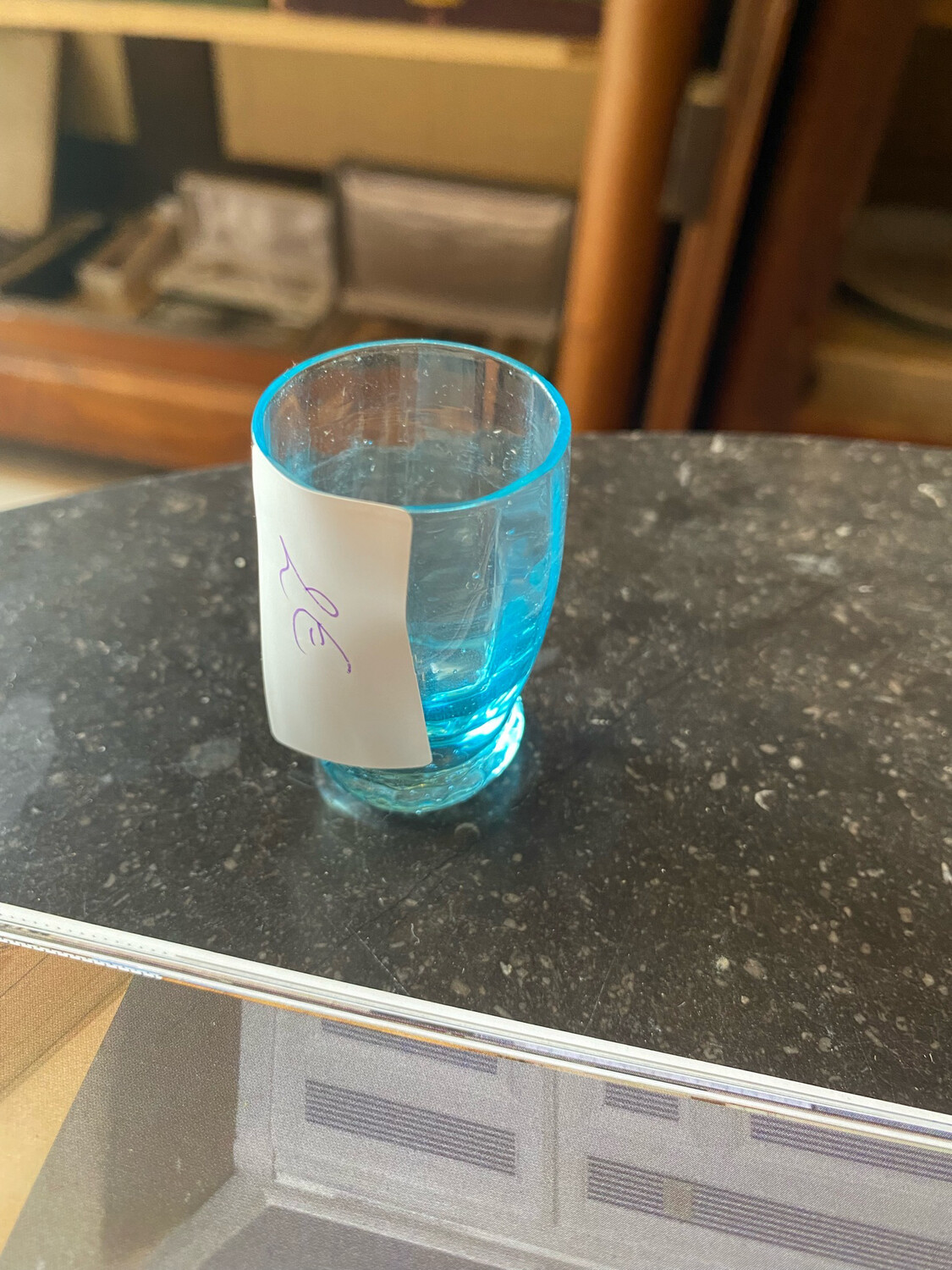 Mini verre bleu