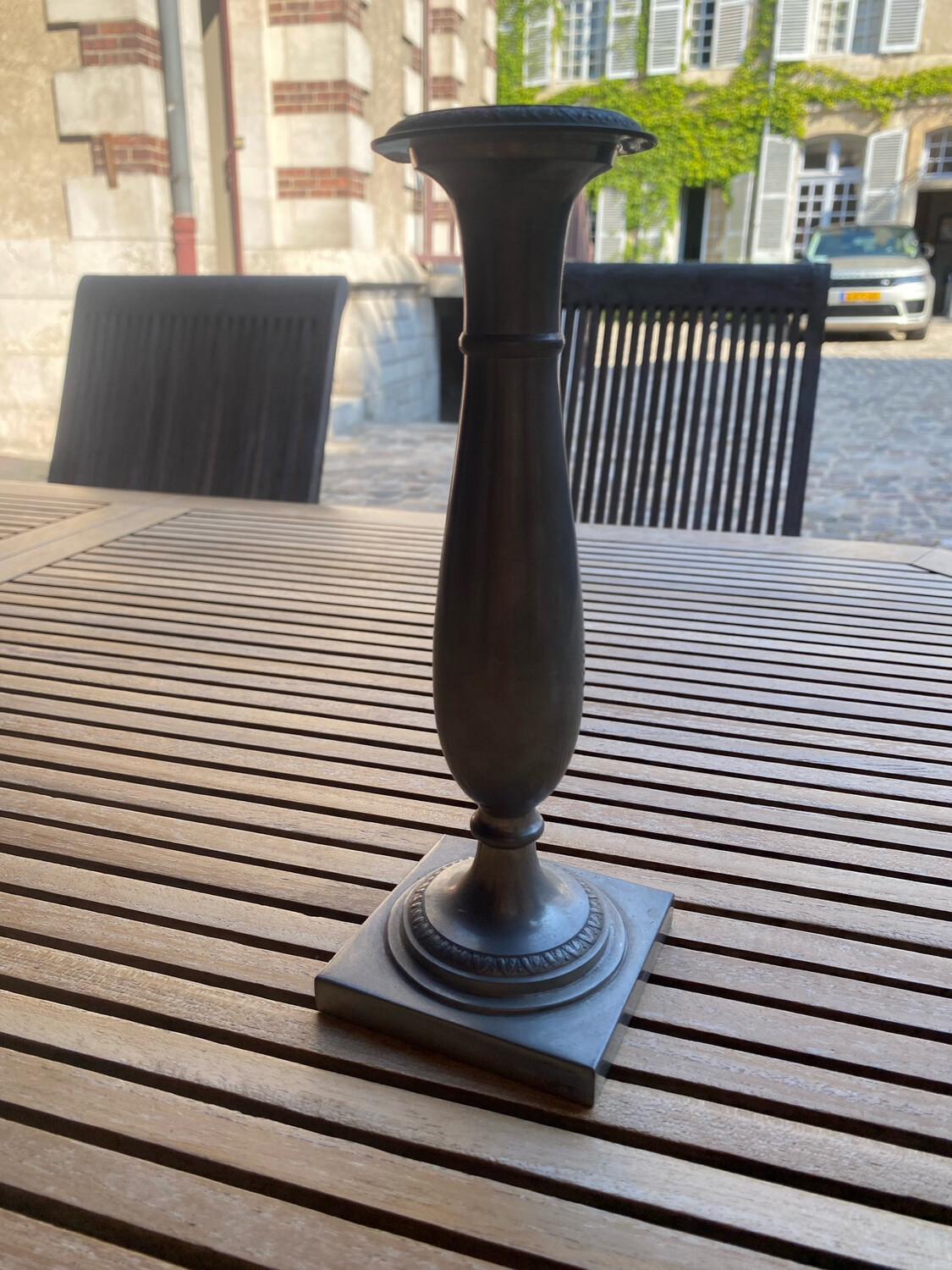 2 bougeoirs