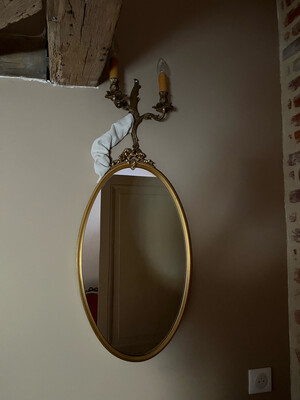 Miroir ovale avec structure doré - 67 x 38