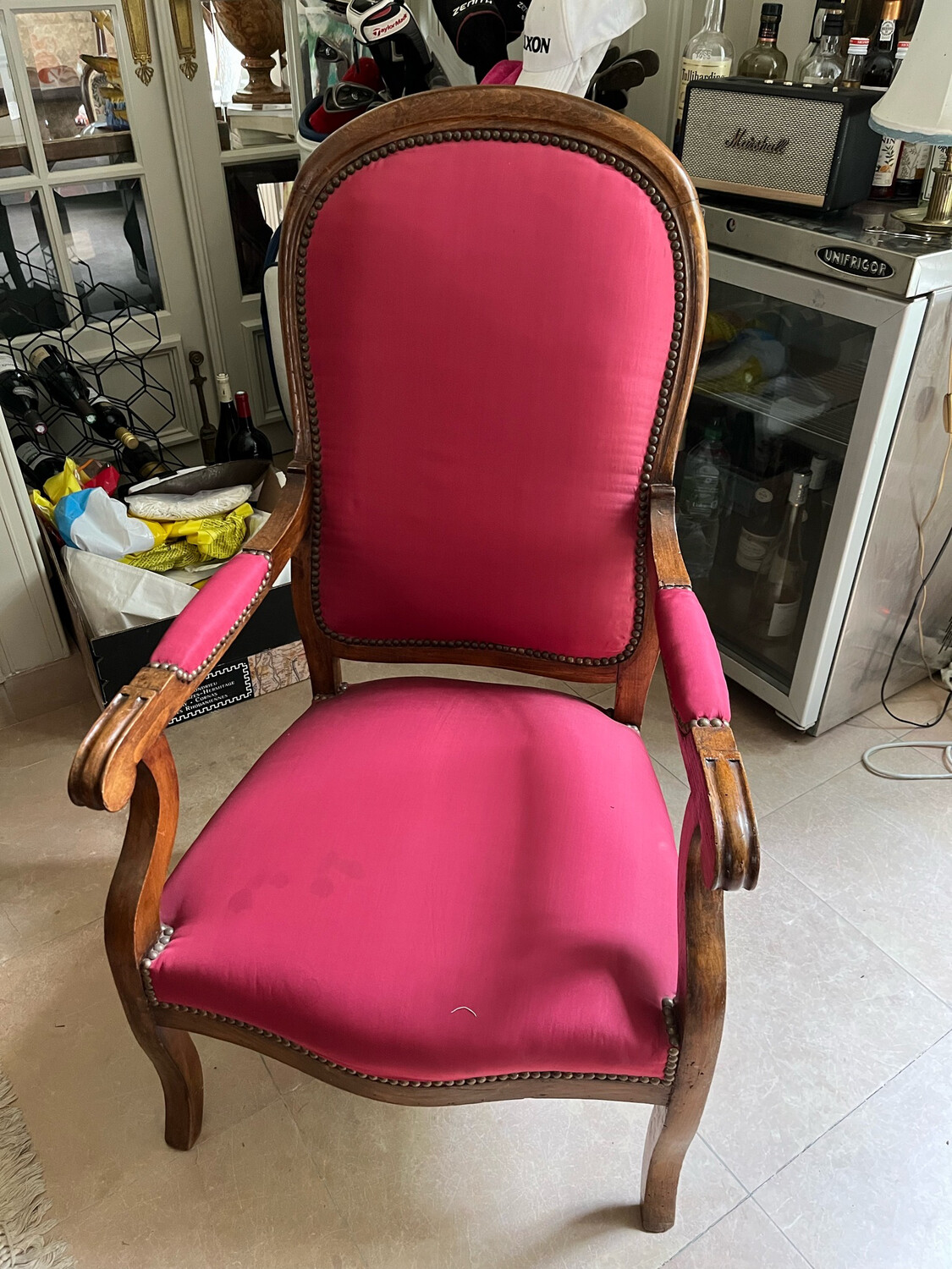 Paire de fauteuils voltaire - 105 x 59 cm