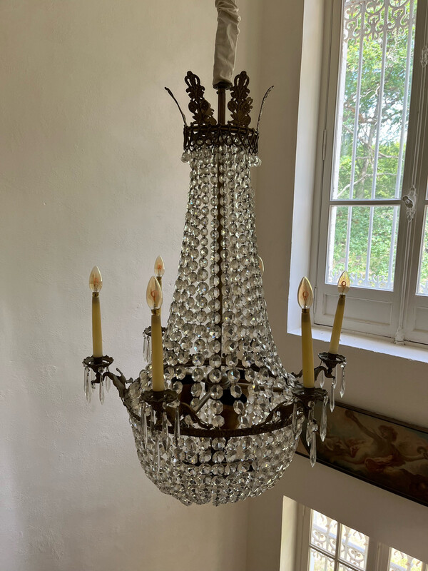 Lustre corbeille à six bras de lumière à pampilles - H 120 cm