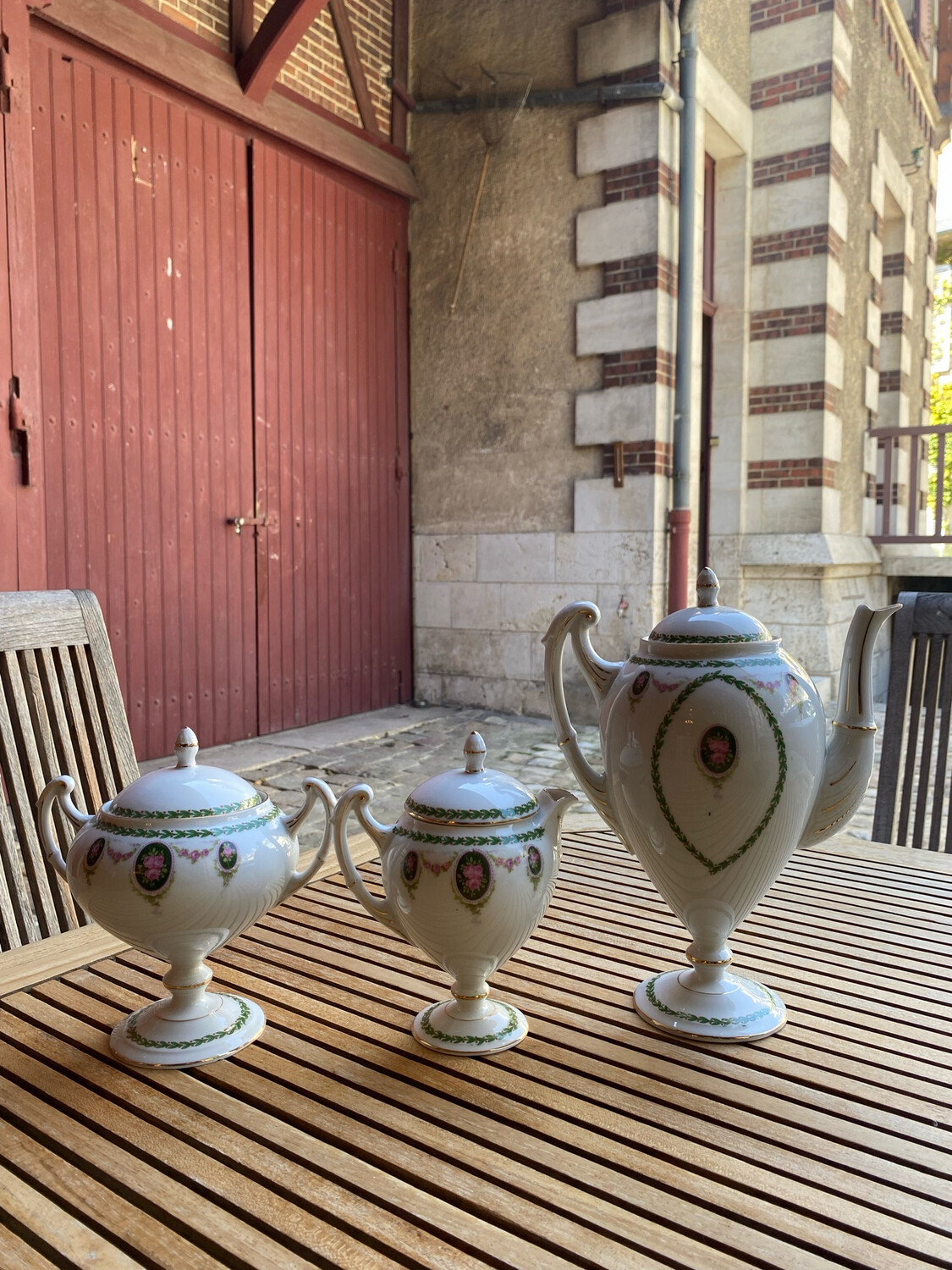 Service à thé, lot 3 pièces