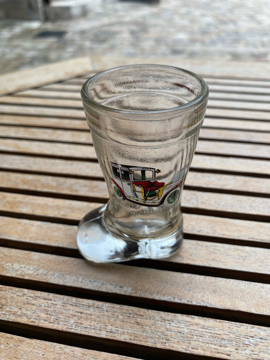 Un mini verre en forme de botte